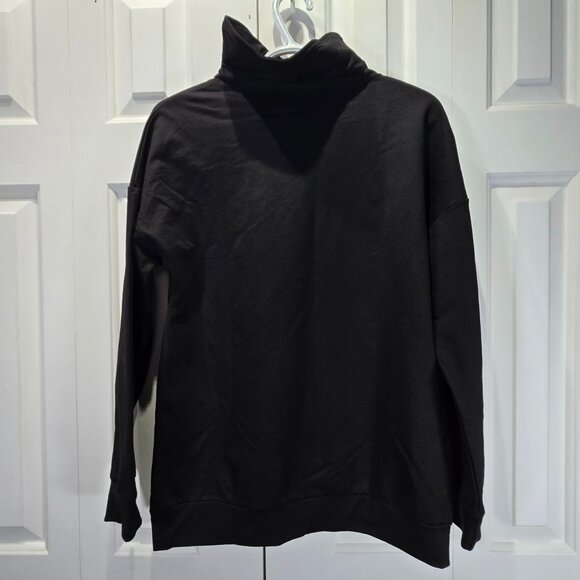 New Women’s Black Neck Zip-Up Loose Fit Casual Sweater – Size Small - Picture 3 of 5